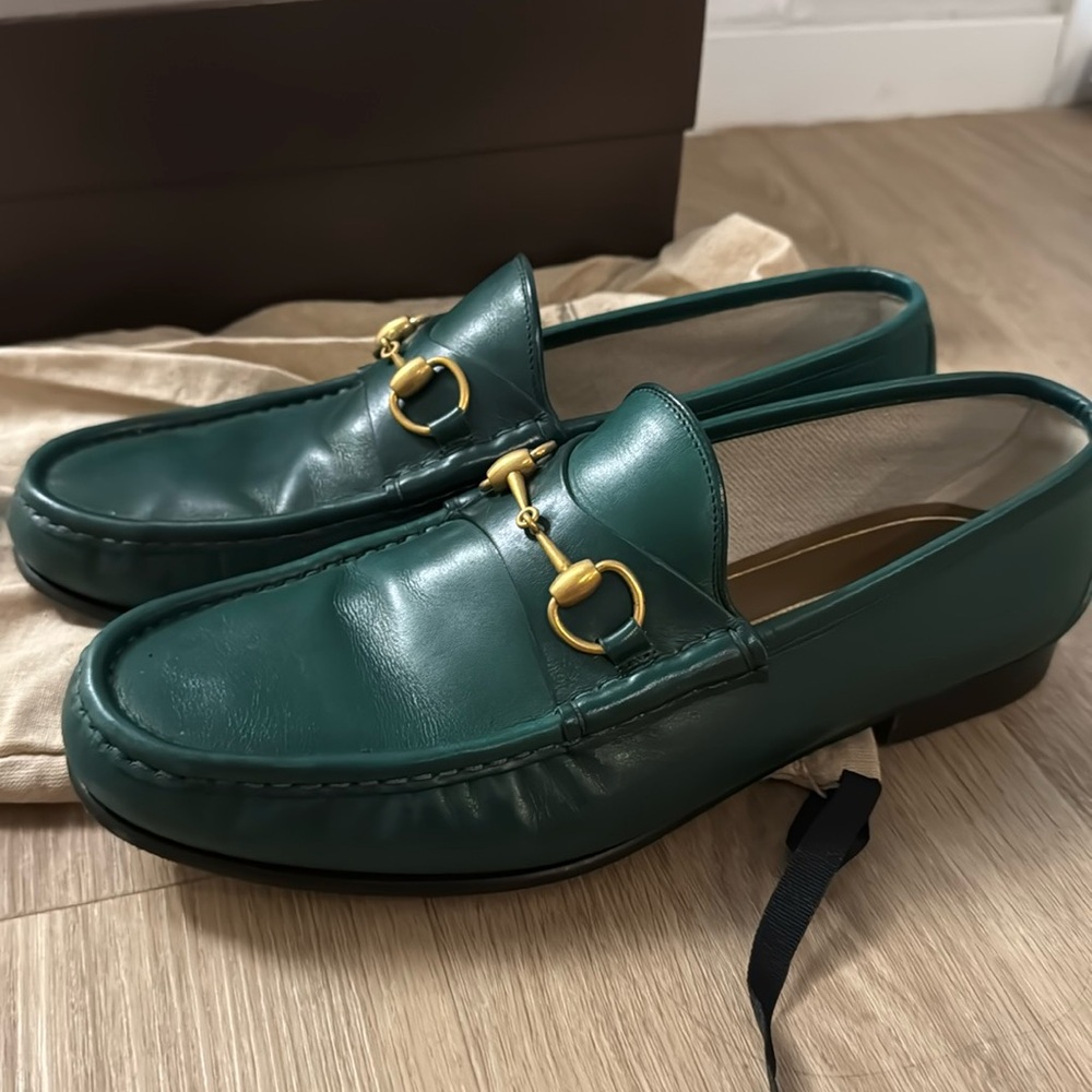 1953 Horsebit Loafers Gucci - Green and Gold 10.5 you can’t find these anywhere!